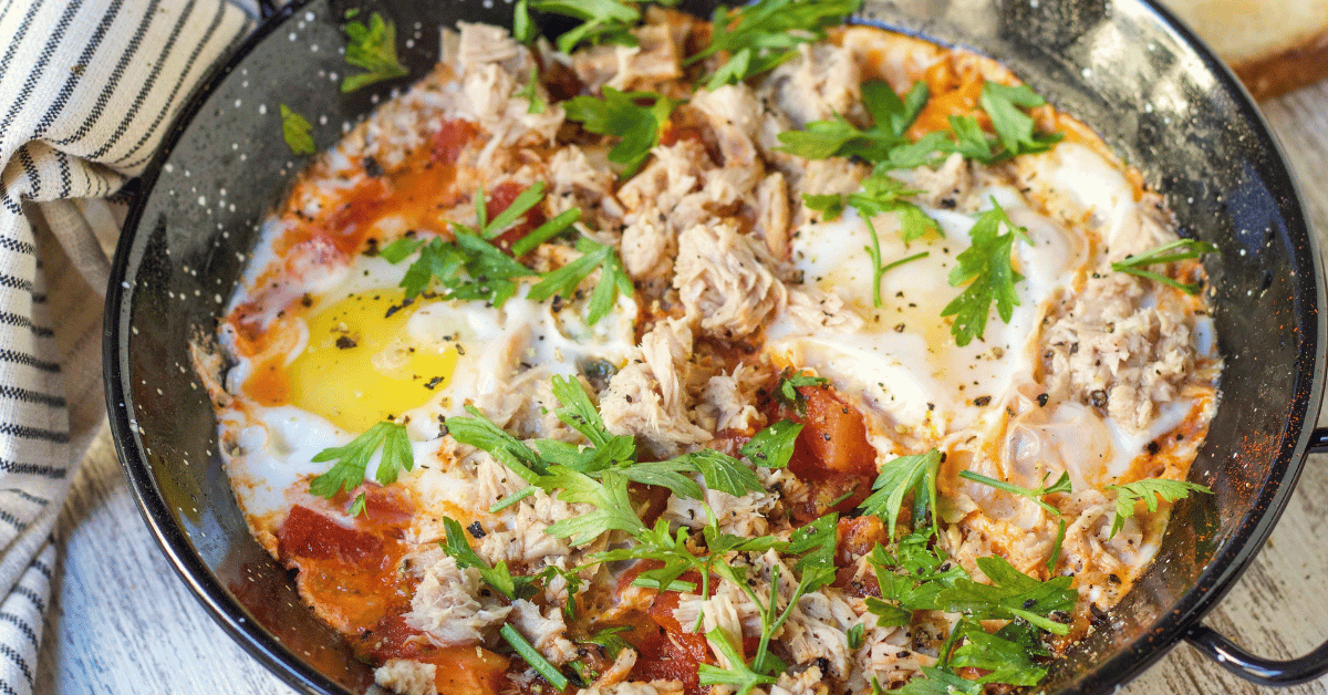 Eggs Fried On Tomato With Tuna