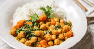 Chickpea, Sweet Potato & Spinach Curry