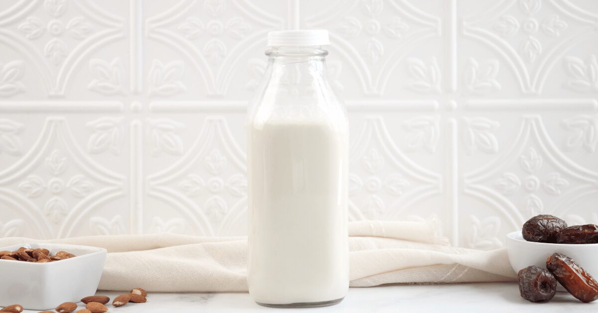 Vanilla Almond Milk - Farmacy Counter
