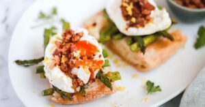 Asparagus Toast with Poached Eggs