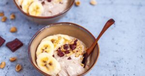 Almond Butter Smoothie Bowl