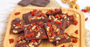 Goji Berry & Walnut Chocolate Bark