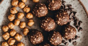 No-Bake Chocolate Chickpea Protein Balls