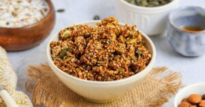 Crunchy Low-Carb Granola