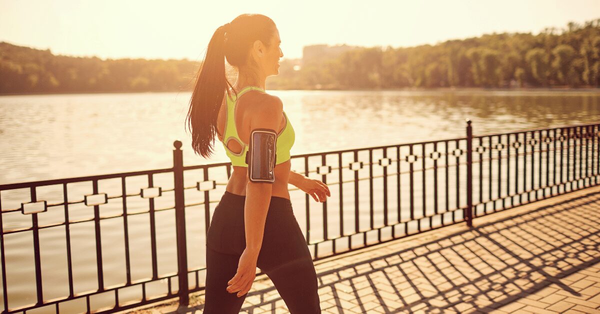 25-Minute Walking Interval Finisher to Boost Detox, Circulation & Recovery
