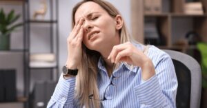 Why You Crash at 3pm, Can't Sleep, and Crave Sugar Every Night