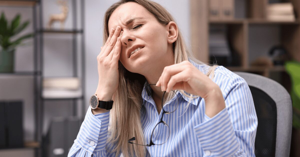 Why You Crash at 3pm, Can't Sleep, and Crave Sugar Every Night